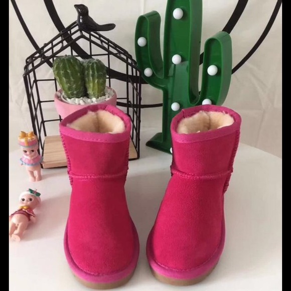 Pink Ugg’s - Picture 6 of 6